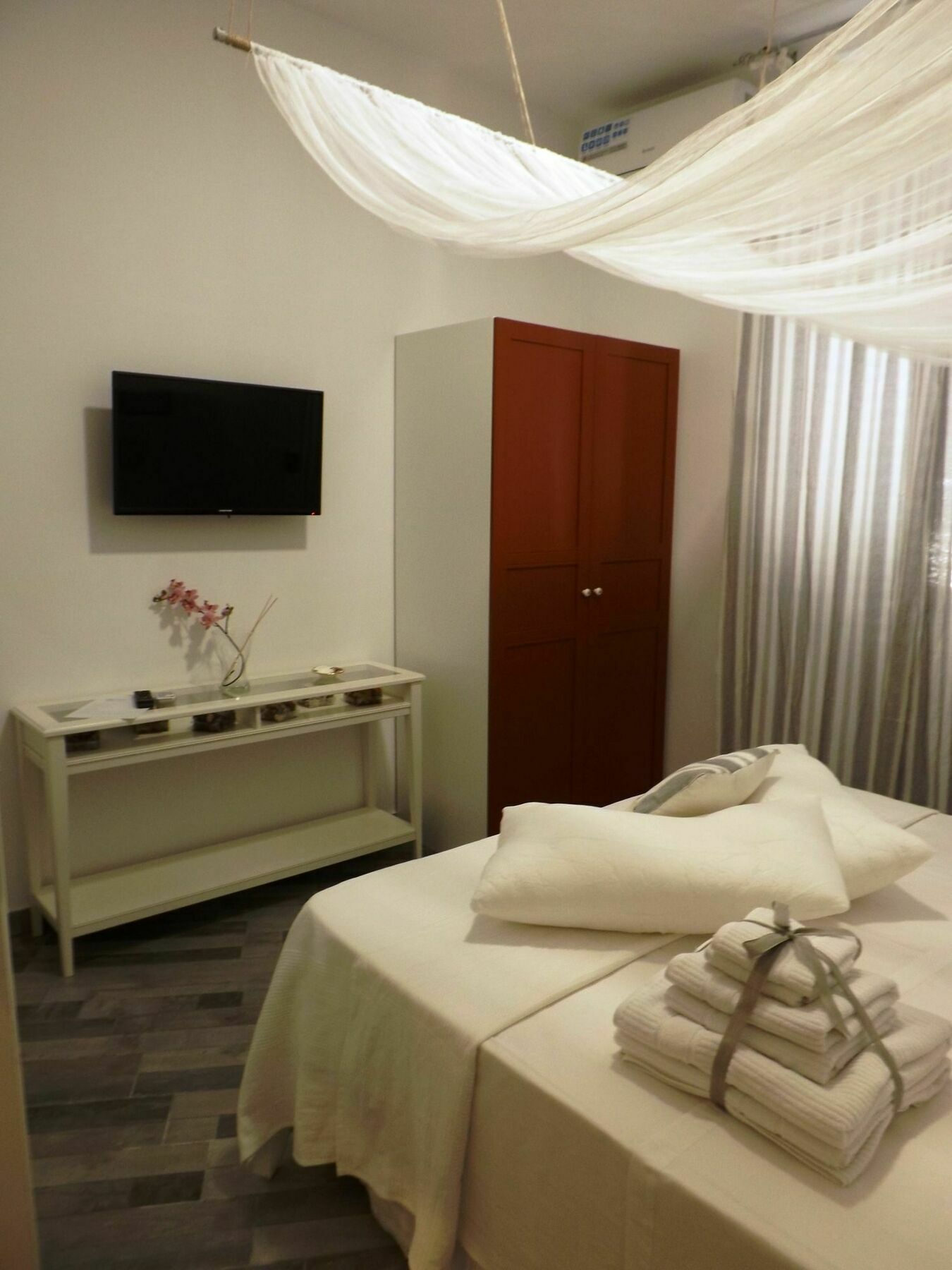 Domus Alma Bed & Breakfast Naples Exterior photo