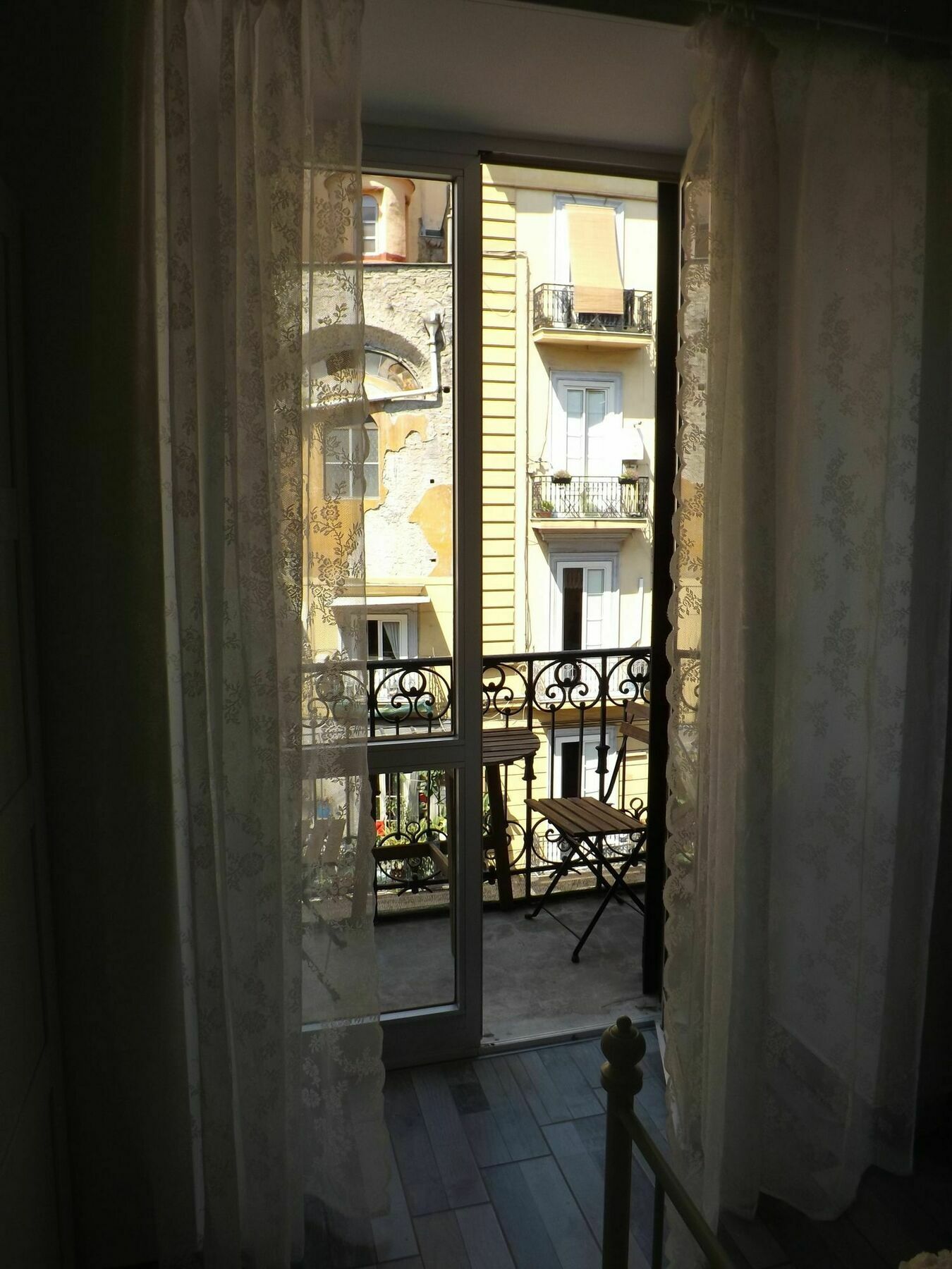 Domus Alma Bed & Breakfast Naples Exterior photo
